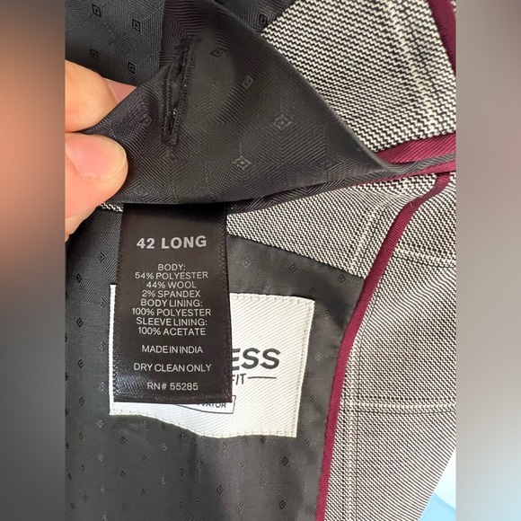 EXPRESS skinny fit, wool-blend, men’s Grey suit jacket and pants - Picture 3 of 10